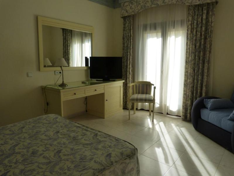 Gran Sol Hotel Захара де лос Атунес Екстериор снимка