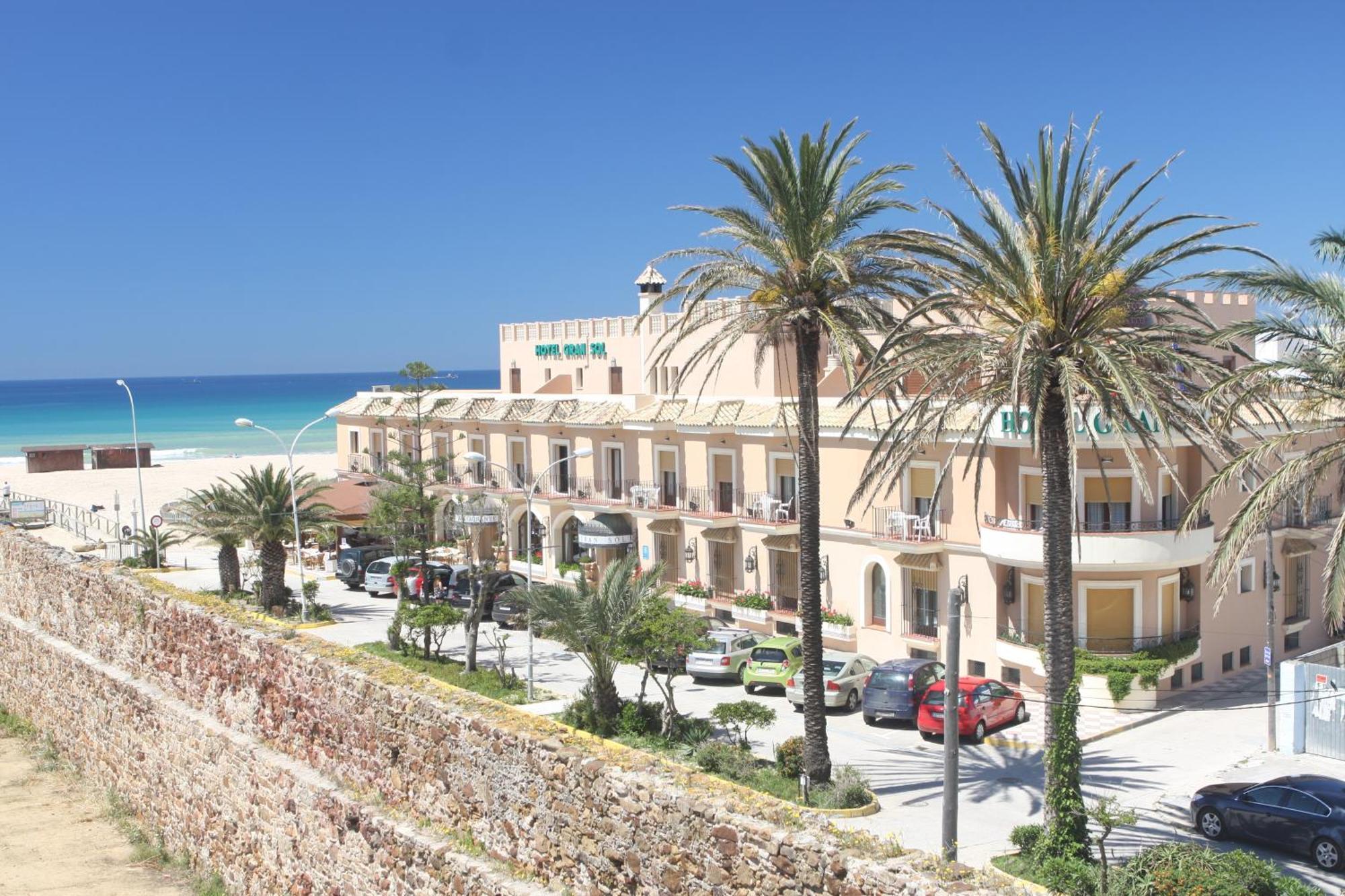 Gran Sol Hotel Захара де лос Атунес Екстериор снимка